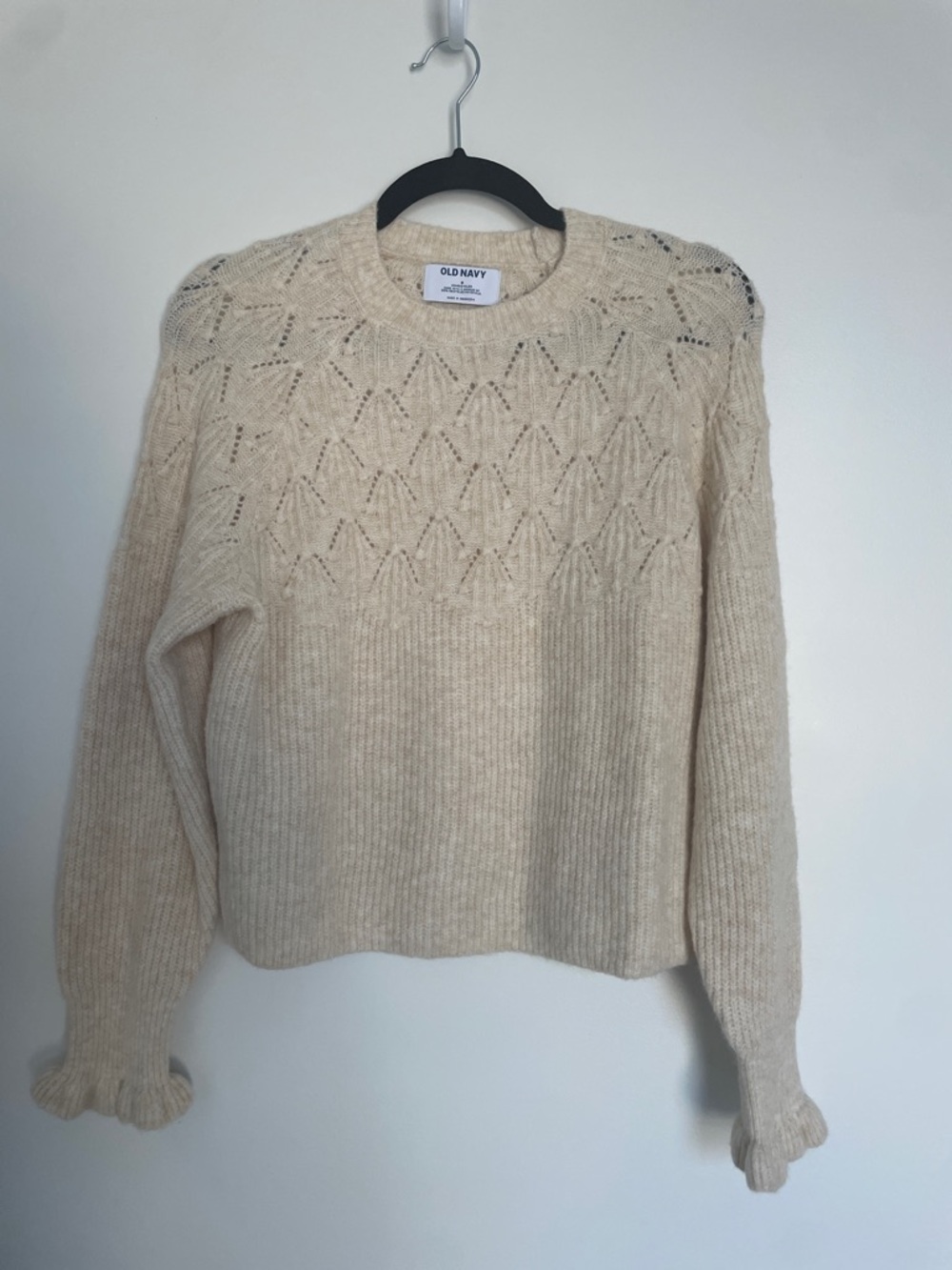 Old Navy Cream Open-Knit Crewneck Sweater LIKE NEW